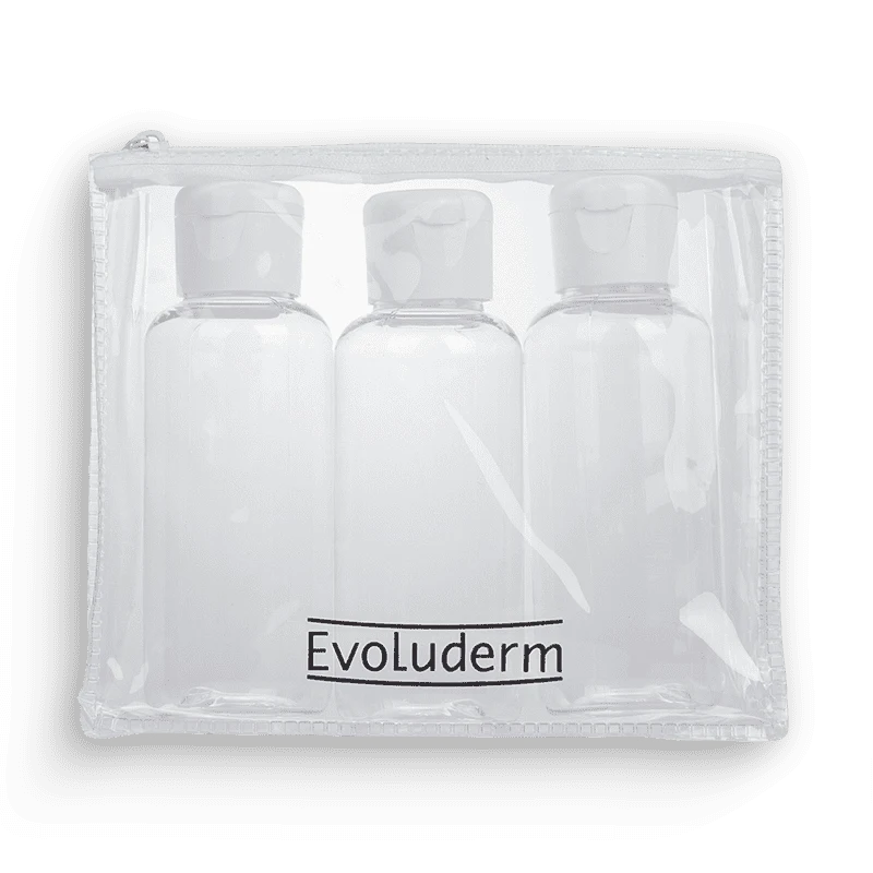 Trousse de voyage avec ses flacons vides