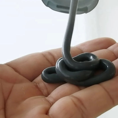 Detox Mask with Active Botanical Charcoal