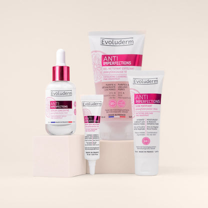 Routine Visage Anti-Imperfections contenant 4 produits de la marque Evoluderm.